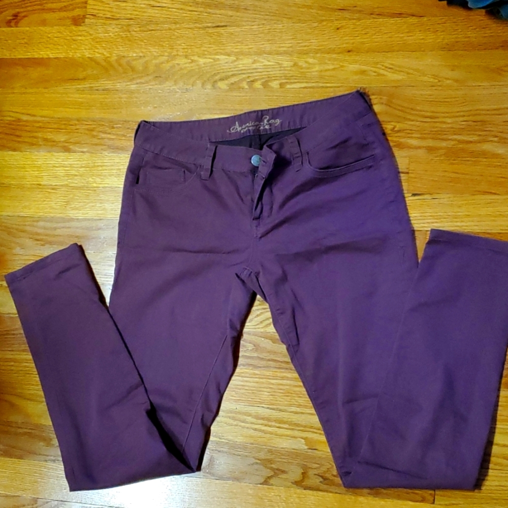 Maroon American RagJean's, low rise, size 7
